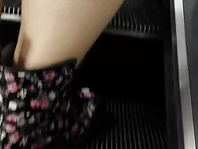 射击在照相机赤裸妻子和华美的口交