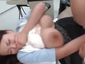年轻学生有热性