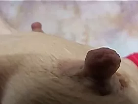 美丽的学生吮吸动漫人物的家伙