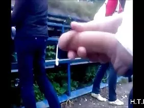 美味的俄罗斯宝贝熟练地吸吮