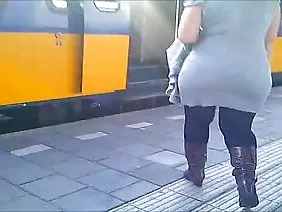 家庭脱衣舞在连裤袜激起性