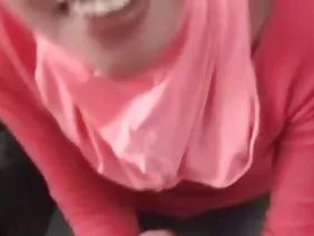 舔和性交在阴部和屁股。