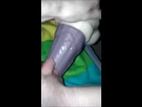 成熟的荡妇被三个年轻人搞砸了
