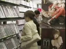 动漫怪物乱搞丰满的小鸡