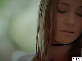 温柔的女孩性交所有孔与一个大鸡巴