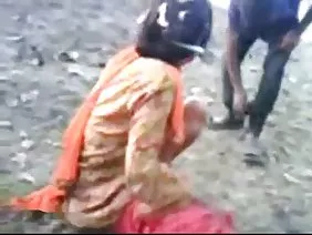 俄罗斯人性交在厨房华丽的金发女郎