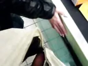 他让自己的妹妹患上了癌症，以及如何在所有呼吸道中狠狠地操她
