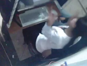女同性恋者擦他们剃光的小猫和大瓜
