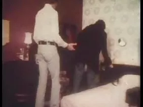 BBW显示凸轮上的弯曲的阴部
