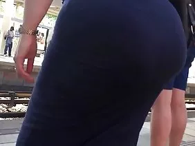 动漫与精灵和他妈的人