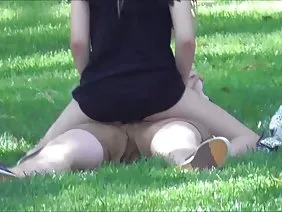 摄影师用模特记录隐藏的相机性别