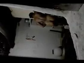 泳衣的性感女孩喜欢与邻居发生团体性交