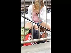 成年女同性恋者舔阴部顽皮的女朋友