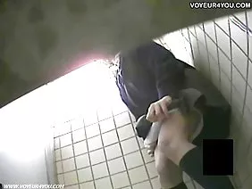 Shalava喜欢用俄罗斯绉屁屁屁屁