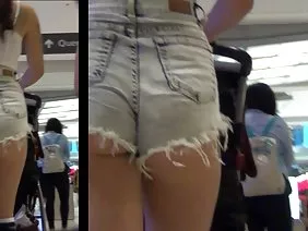 他把红发婊子撒在口交和短性爱上