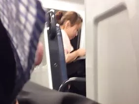 双面falik帮助lesbugs达到性高潮