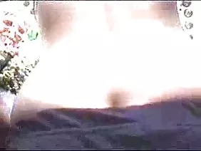 苗条的俄罗斯chpoknul在猫和屁股她的新男友