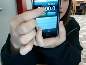 年轻,性感的婊子在温暖的床上性交