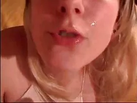 微笑的妓女的大鸡巴