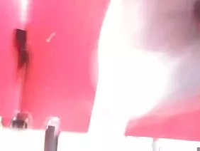 坚强的家伙性交苗条的金发女郎