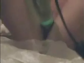 红发贱人巧妙地跳上俄罗斯成员