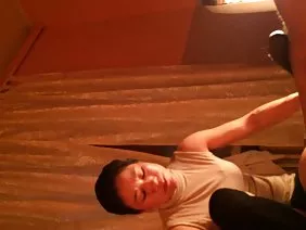 性感的护士跳上病人的阴茎