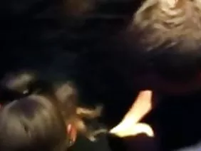 鲍里斯给他年轻的朋友吮吸鸡巴